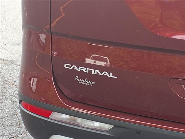 2024 Kia Carnival LX