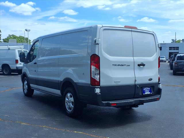 2018 Ford Transit Base