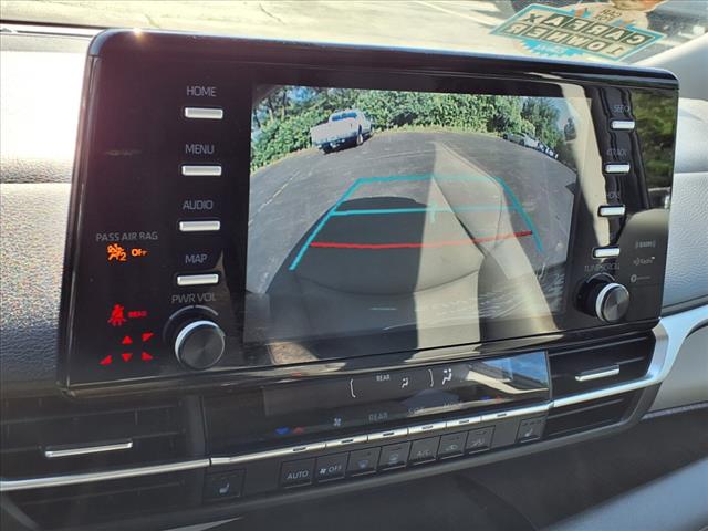 2023 Toyota Sienna XLE 8-Passenger