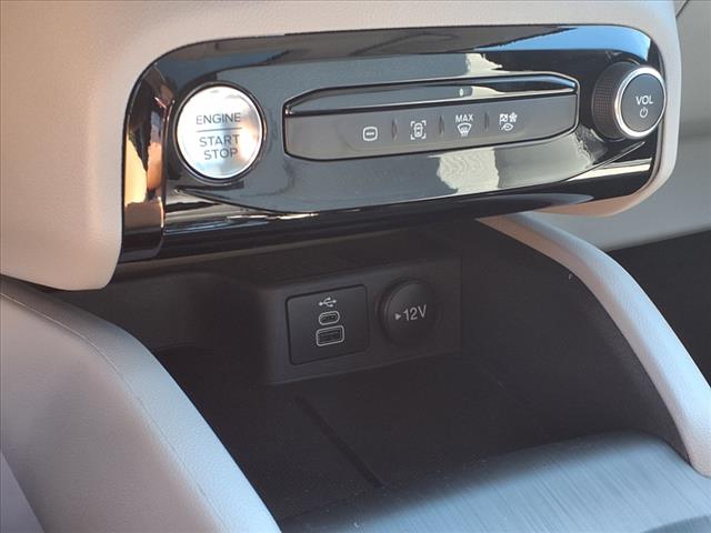 2025 Ford Escape Plug-In Hybrid Base