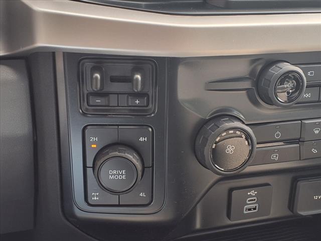2025 Ford F-350 Super Duty XL