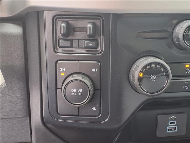 2025 Ford F-350 Super Duty XL DRW