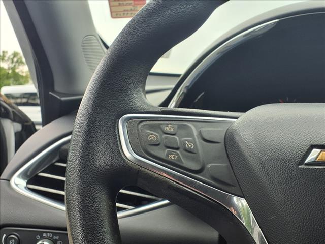 2017 Chevrolet Malibu LT 1LT