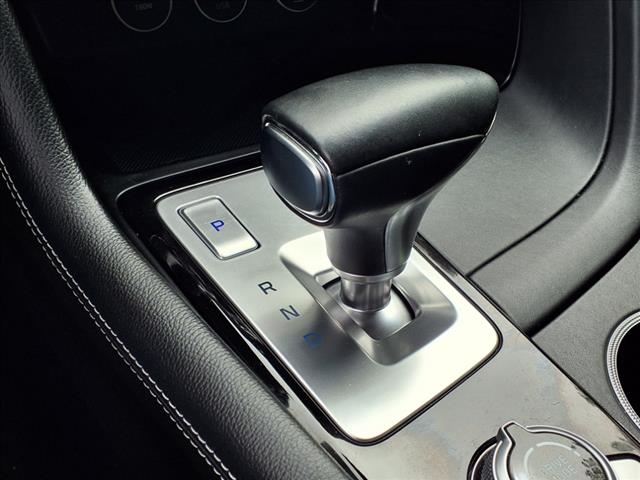 2022 Genesis G70 2.0T