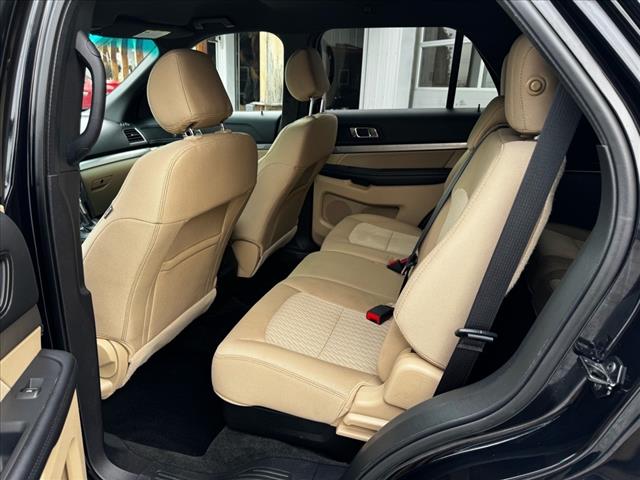 2017 Ford Explorer Base - Photo 10