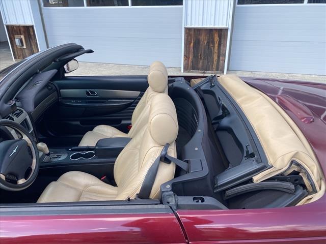 2004 Ford Thunderbird Deluxe - Photo 11