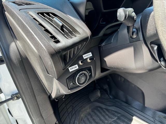 2015 Ford Transit Connect XL - Photo 11