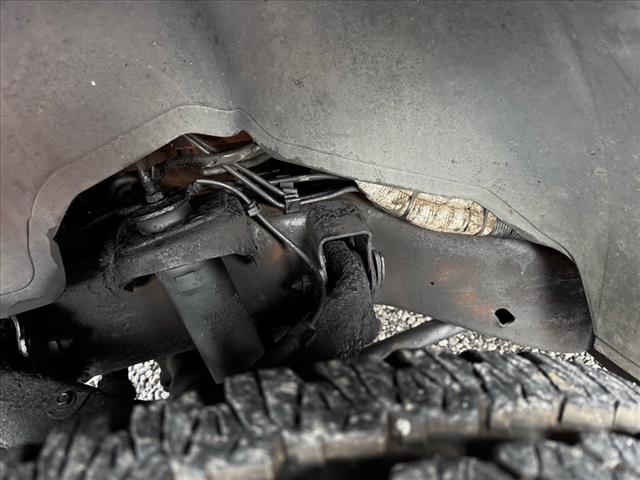 2005 Chevrolet Silverado 3500 LS - Photo 12