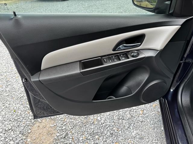 2015 Chevrolet Cruze 1LT Auto - Photo 13