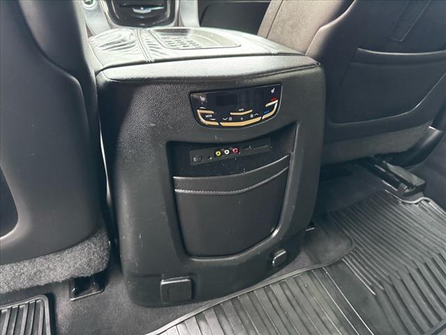 2016 Cadillac Escalade Luxury Collection - Photo 13