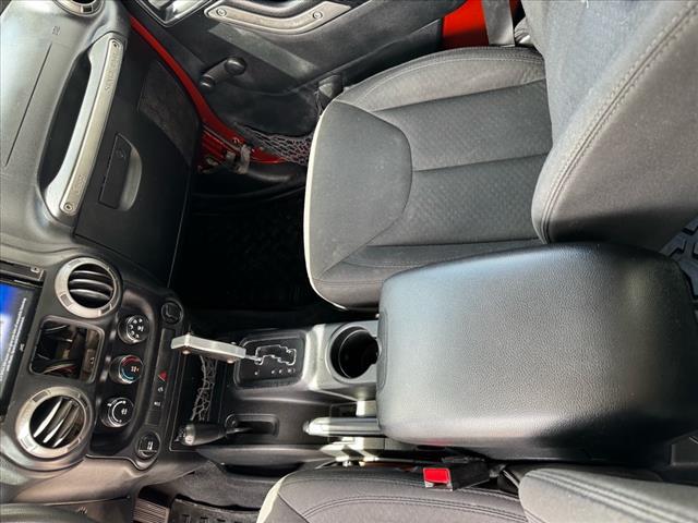 2014 Jeep Wrangler Unlimited Sport - Photo 14