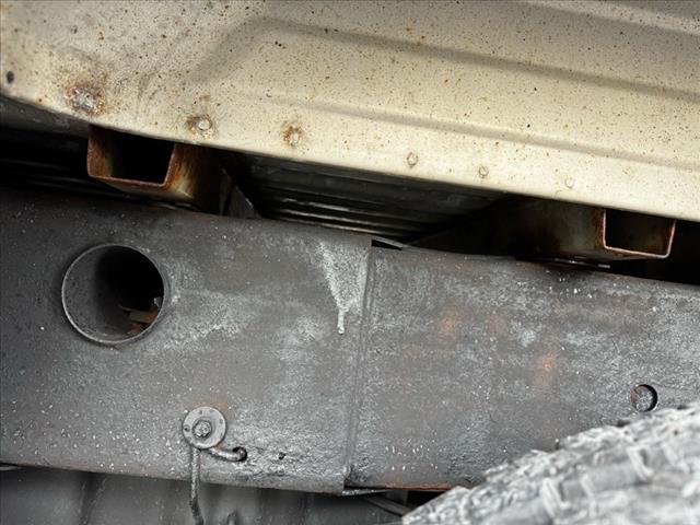 2005 Chevrolet Silverado 3500 LS - Photo 14