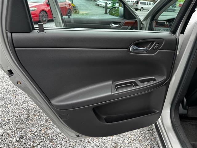 2007 Chevrolet Impala SS - Photo 14