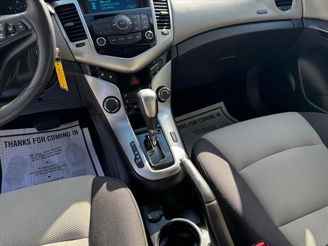 2013 Chevrolet Cruze LS Auto - Photo 15