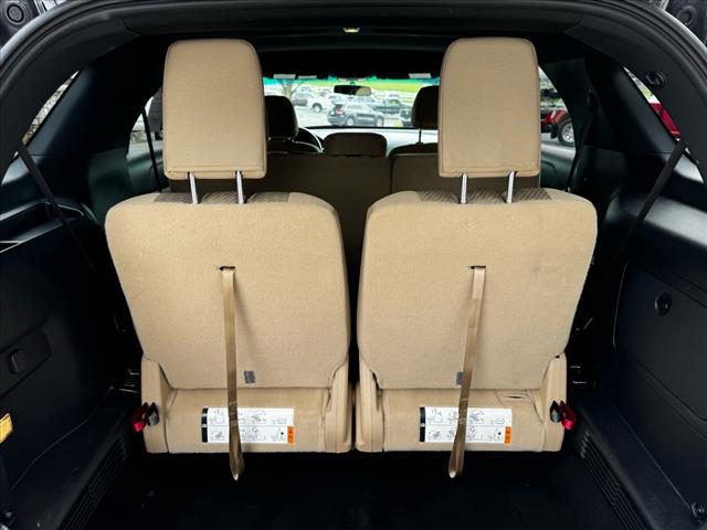 2017 Ford Explorer Base - Photo 16