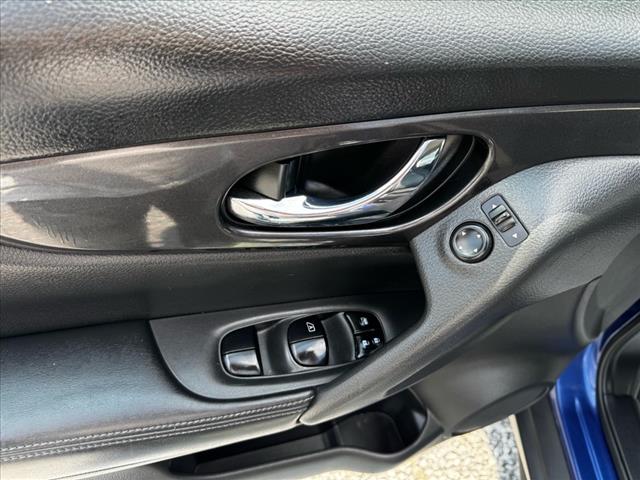 2017 Nissan Rogue S - Photo 16