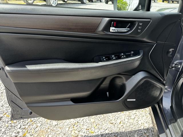 2017 Subaru Legacy 2.5i Limited - Photo 17