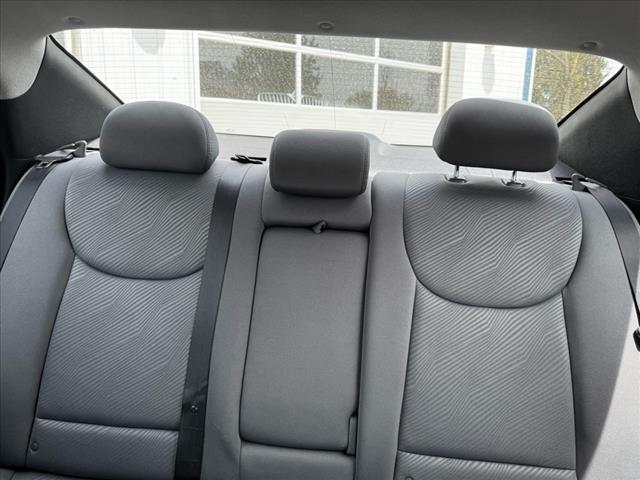 2013 Hyundai ELANTRA GLS - Photo 17