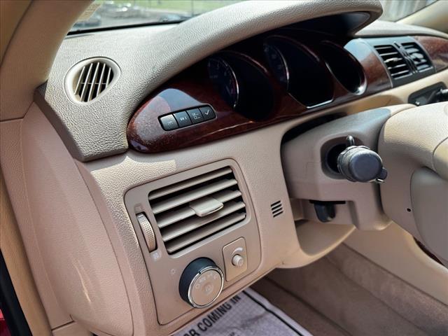2006 Buick Lucerne CXS - Photo 18