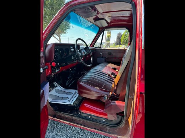 1987 Chevrolet R20 custom  deluxe - Photo 18