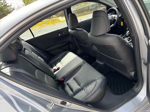 2017 Honda Accord Sport Special Edition - Photo 19