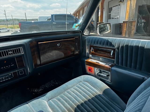 1988 Cadillac Brougham Base - Photo 20