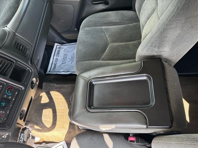 2004 Chevrolet Silverado 3500 LS - Photo 20
