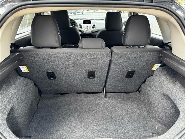 2012 Ford Fiesta SE - Photo 20