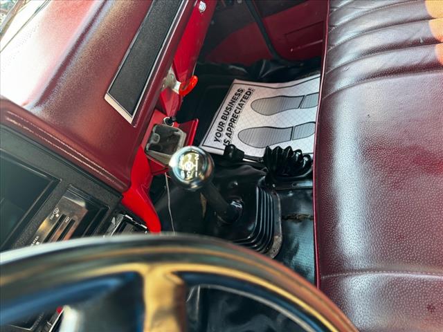1987 Chevrolet R20 custom  deluxe - Photo 21
