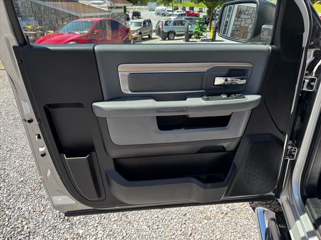 2014 RAM 2500 Tradesman - Photo 21
