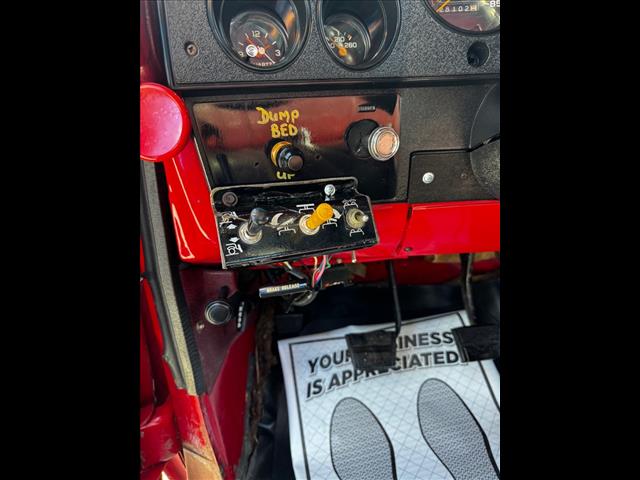 1987 Chevrolet R20 custom  deluxe - Photo 22