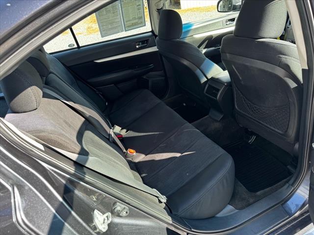 2013 Subaru Legacy 2.5i Sport - Photo 22