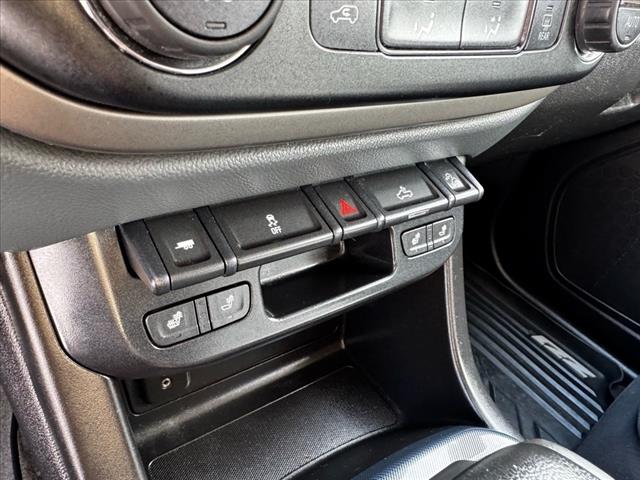 2016 Chevrolet Colorado Z71 - Photo 23