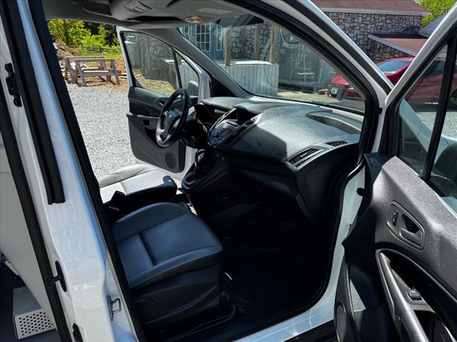 2015 Ford Transit Connect XL - Photo 23