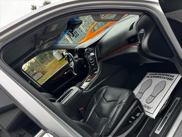 2016 Cadillac Escalade Luxury Collection - Photo 24