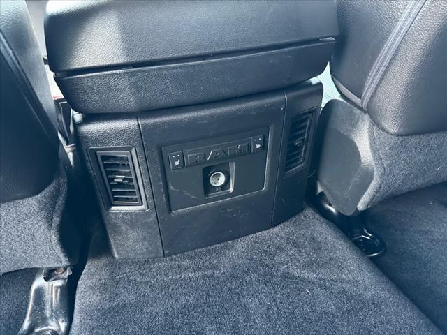 2015 RAM 3500 Laramie - Photo 27
