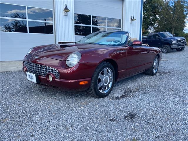 2004 Ford Thunderbird Deluxe - Photo 2