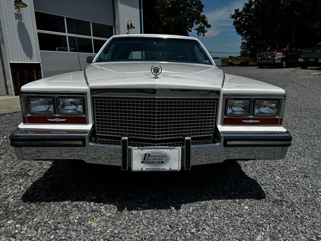 1988 Cadillac Brougham Base - Photo 2