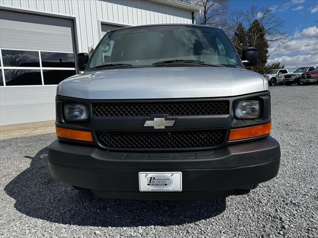 2012 Chevrolet Express LS 3500 - Photo 2