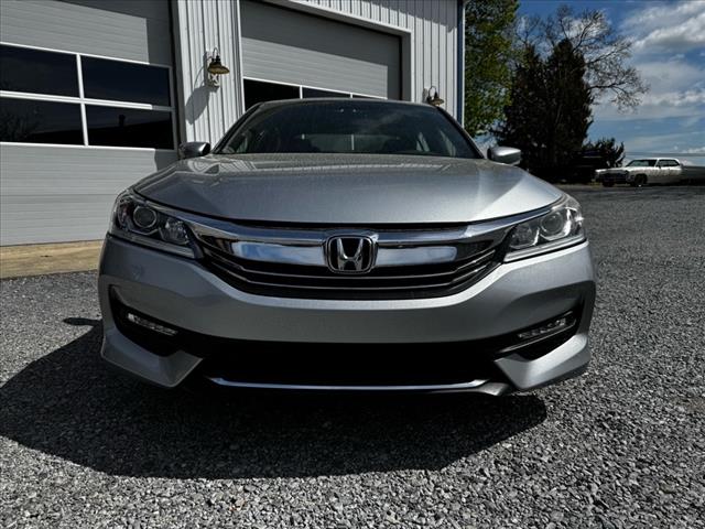 2017 Honda Accord Sport Special Edition - Photo 2