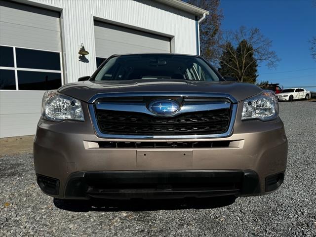 2015 Subaru Forester 2.5i - Photo 2