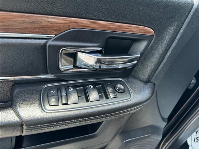 2015 RAM 3500 Laramie - Photo 31