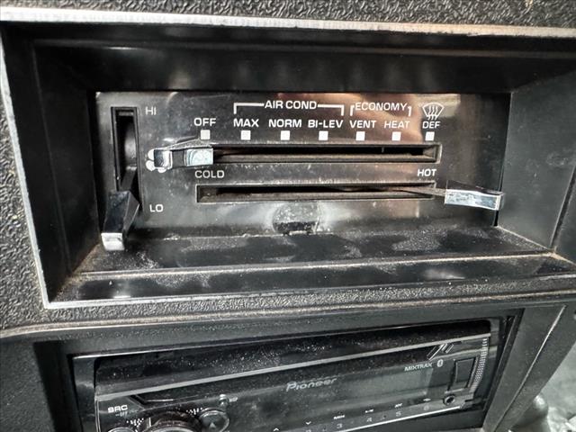 1991 GMC Jimmy Base - Photo 35