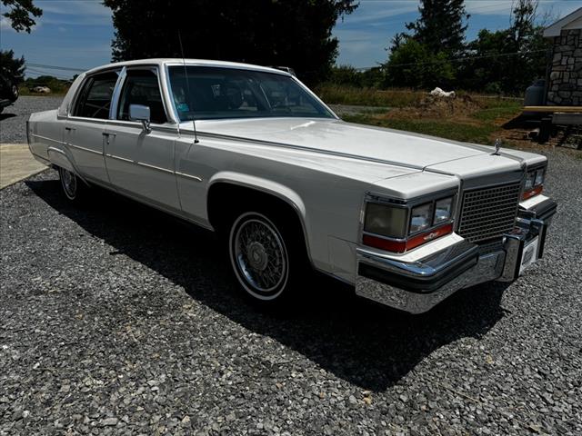 1988 Cadillac Brougham Base - Photo 3