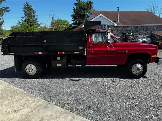 1987 Chevrolet R20 custom  deluxe - Photo 4