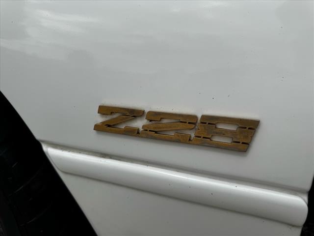 1995 Chevrolet Camaro Z28 - Photo 4