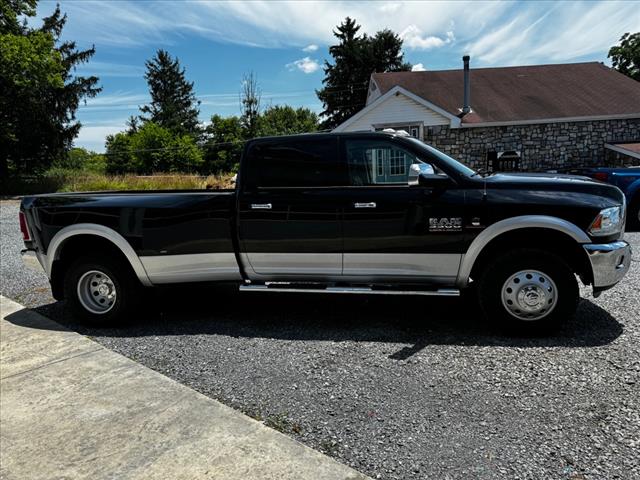 2015 RAM 3500 Laramie - Photo 4