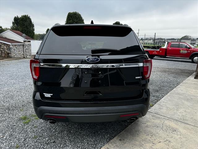 2017 Ford Explorer Base - Photo 5