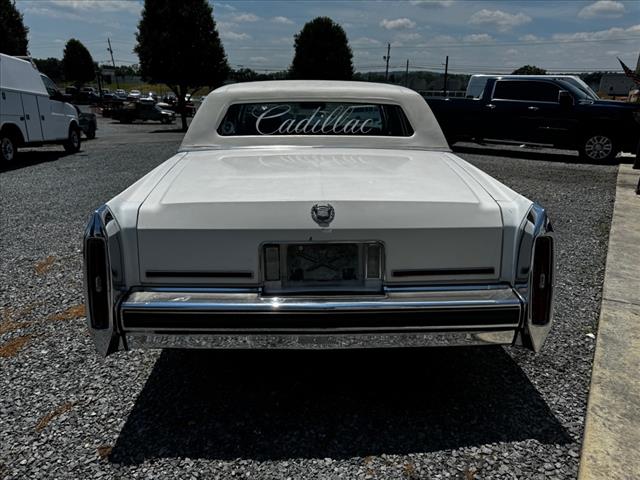 1988 Cadillac Brougham Base - Photo 5