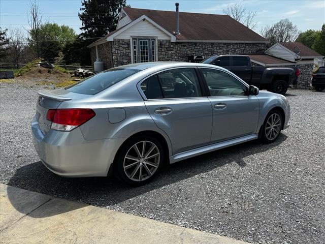 2013 Subaru Legacy 2.5i - Photo 5